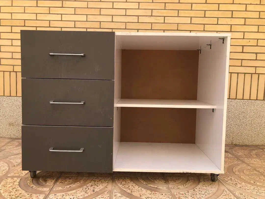 دراور سه کشو|جاکفشی، کمد، دراور|لنجان, |دیوار