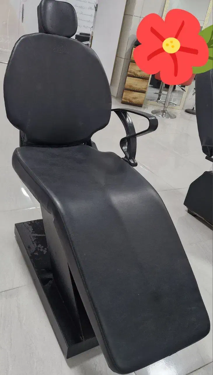 صندلی اصلاح زنانه|آرایشگاه و سالن‌های زیبایی|سنندج, |دیوار