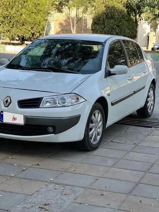 رنو مگان مونتاژ 2000cc، مدل ۱۳۹۰|خودرو سواری و وانت|اراک, |دیوار