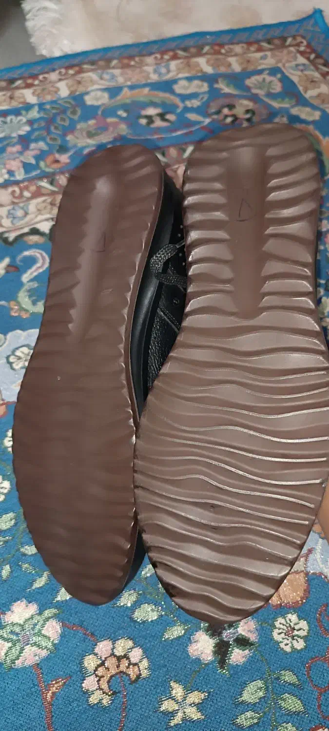 سایز 46خوش فرم و سبک و نو|کیف، کفش، کمربند|زاهدان, |دیوار