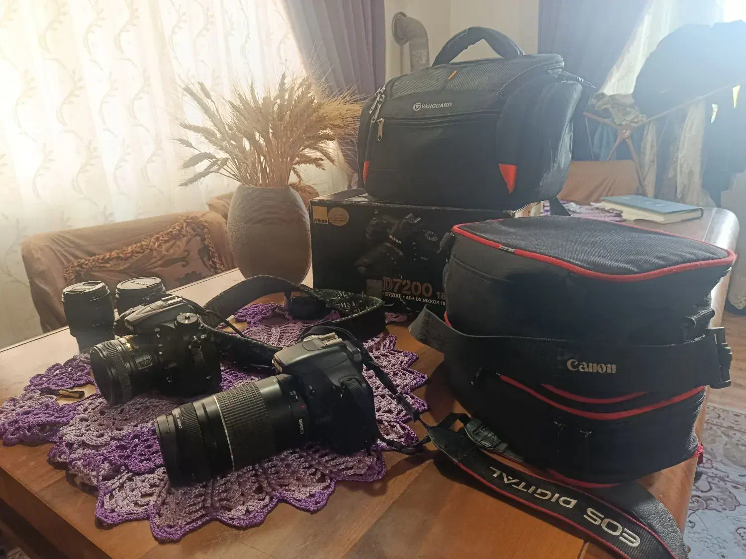 فروش دو عدد دوربین Nikond7200 و Cannon 500D|دوربین عکاسی و فیلم‌برداری|بندر انزلی, کارآموزی|دیوار