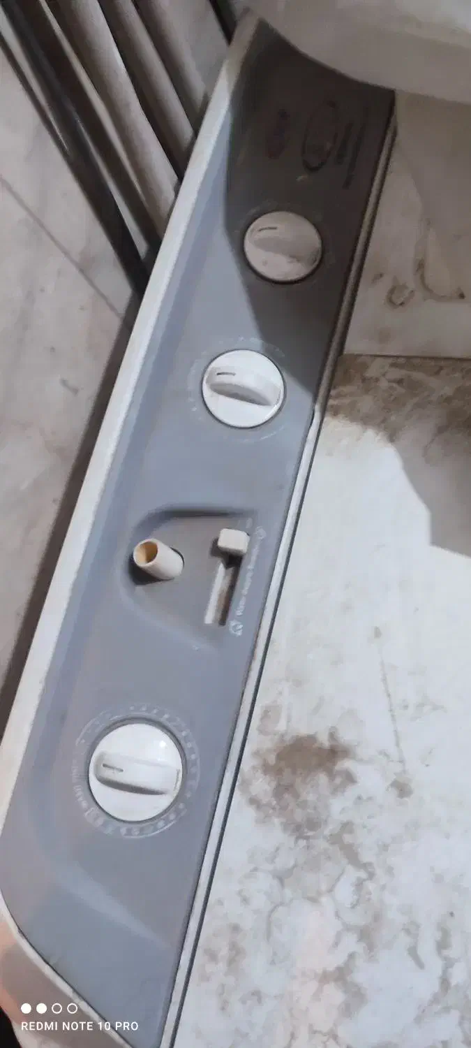 لباسشویی|ماشین لباسشویی و خشک‌کن لباس|اهواز, کوی مهدیس|دیوار