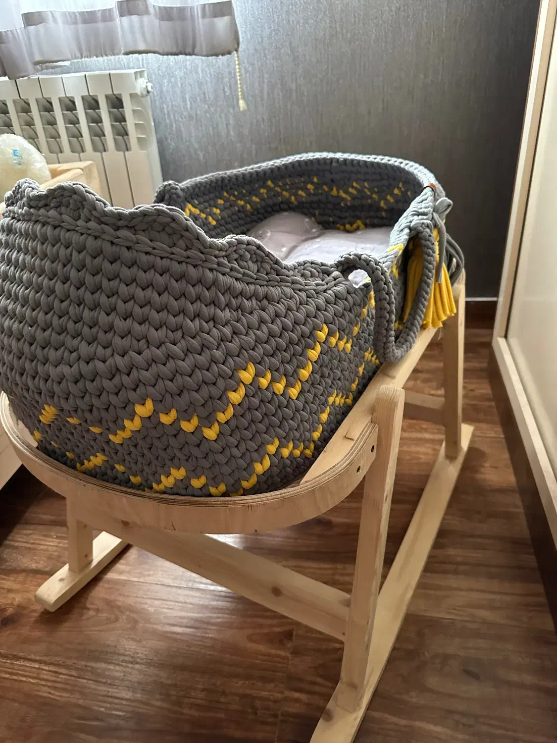 ننو آرامش بچه|تخت و صندلی بچه|رشت, آزادگان|دیوار