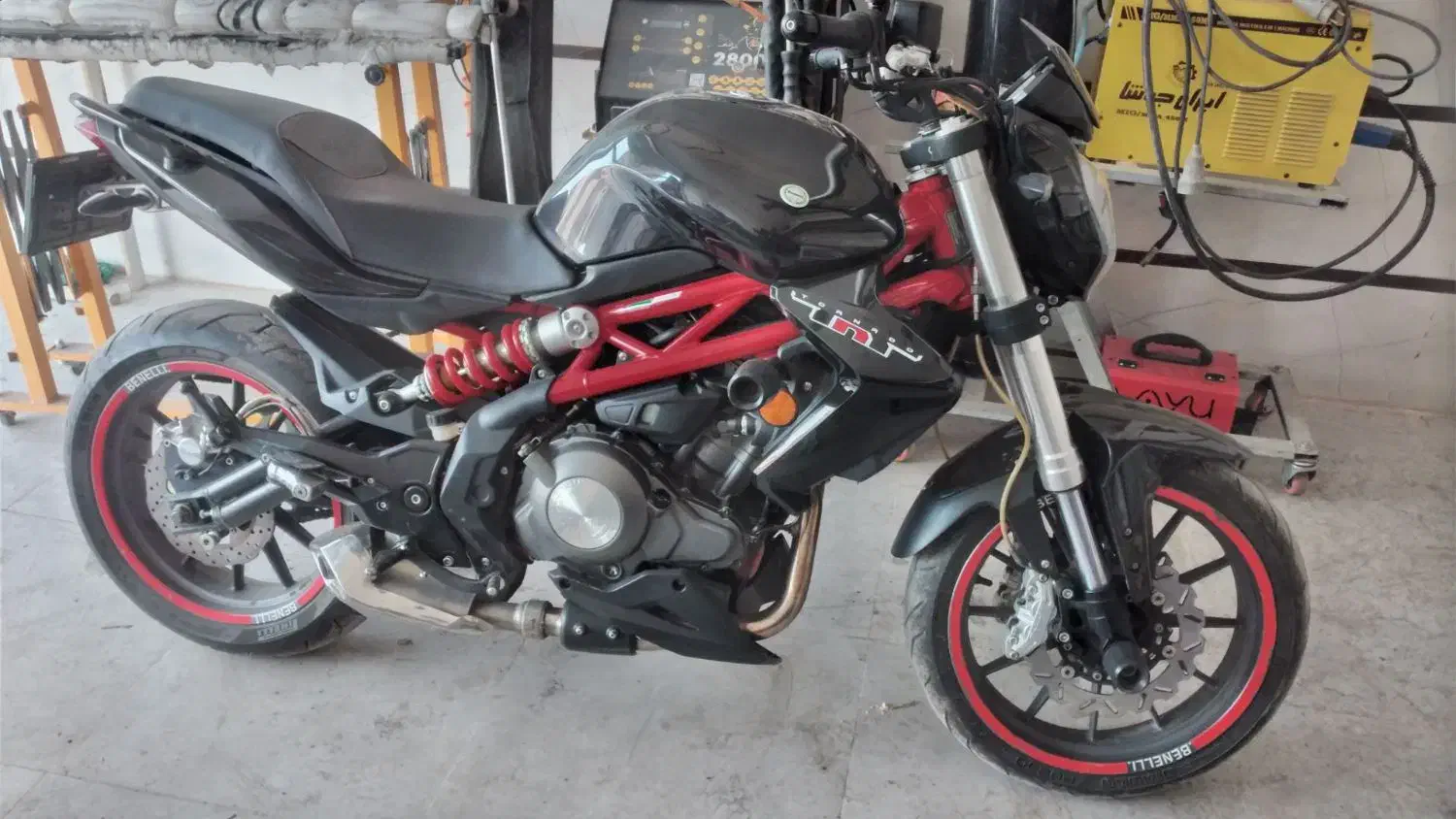 موتور بنلی ۳۰۰|موتورسیکلت|پاکدشت, پاکدشت (مامازند)|دیوار