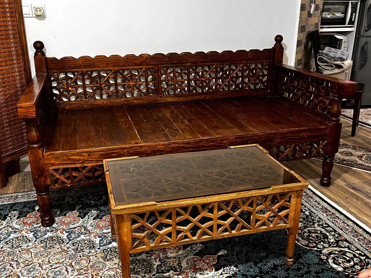 تخت سنتی|مبلمان خانگی و میز عسلی|فردیس, نگارستان|دیوار