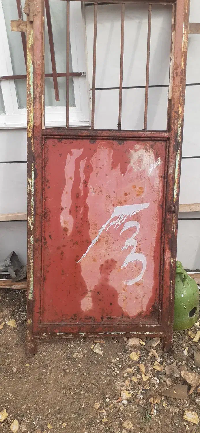 درب آهنی|مصالح و تجهیزات ساختمان|بروجرد, |دیوار