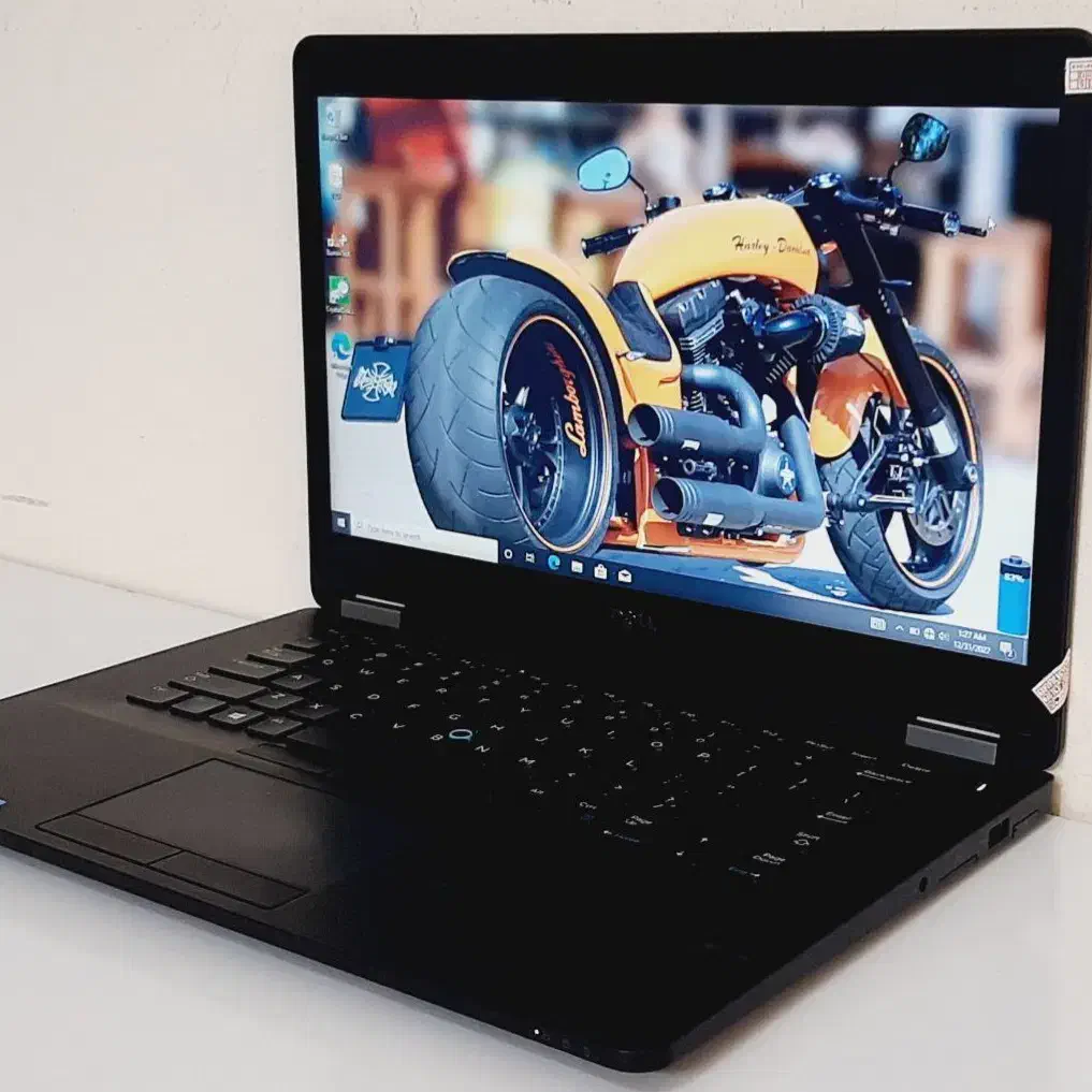 لپ تاپ استوک‌و‌‌مطمئن بخر،یک‌هفته‌مهلت‌تست‌و‌تعویض|رایانه همراه|اصفهان, پوریای ولی|دیوار