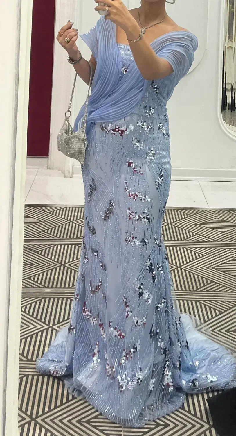 لباس مجلسی|لباس|آستارا, |دیوار