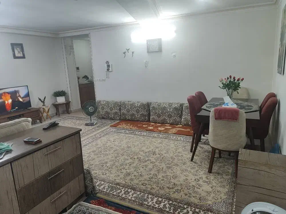 85 متر قولنامه ای فول شهر قدس کاووسیه خزایی|فروش آپارتمان|قدس, شهرقدس|دیوار