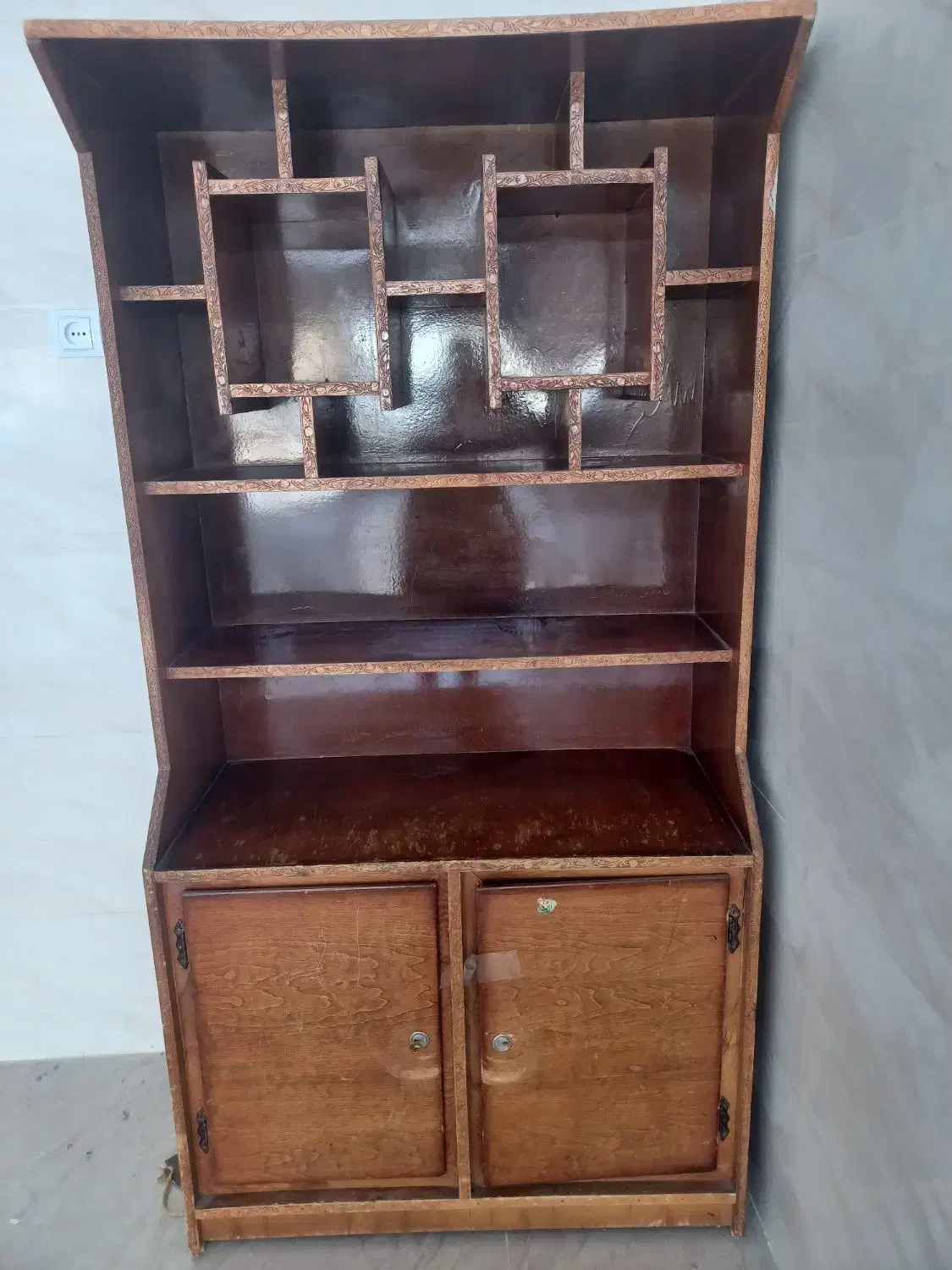 کمد کتابخانه|کتابخانه، شلف، قفسه‌های دیواری|مرودشت, ثبت احوال|دیوار