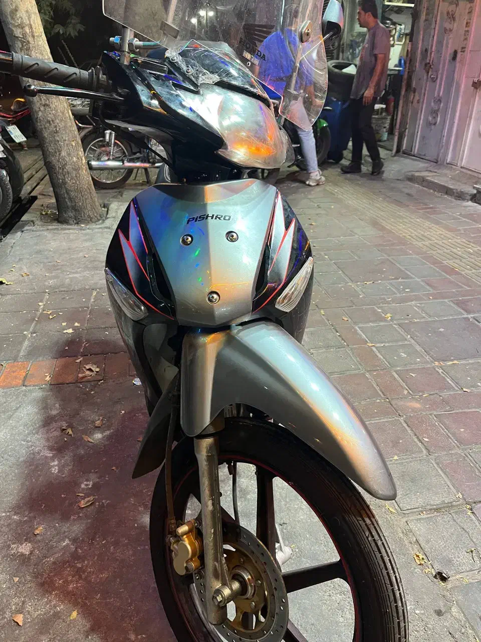 طرح ویو تیپ۱۳۵ مشکی|موتورسیکلت|تهران, شمس‌آباد|دیوار