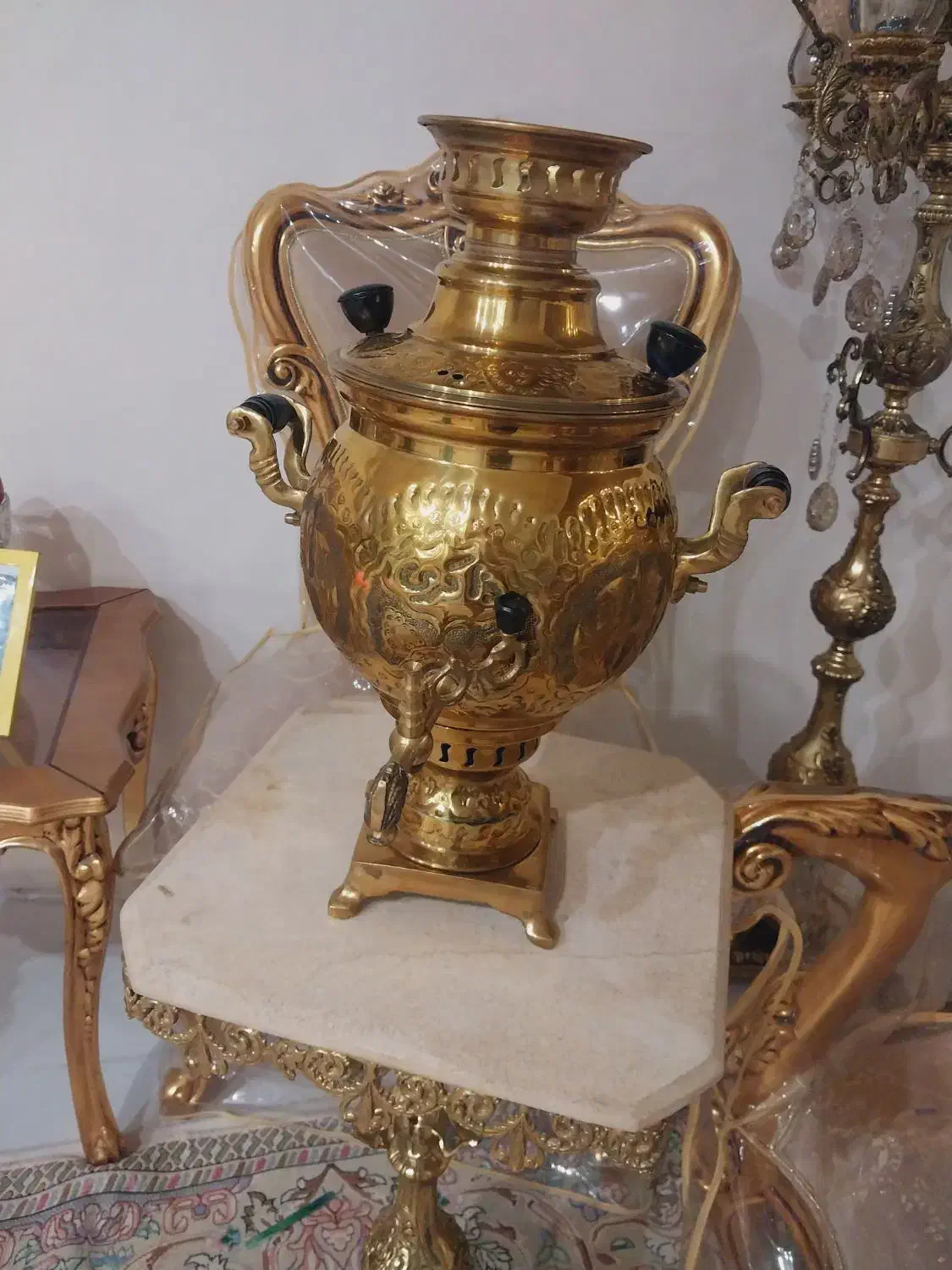 سماوربرنجی|کلکسیون اشیاء عتیقه|مشهد, کارمندان دوم|دیوار