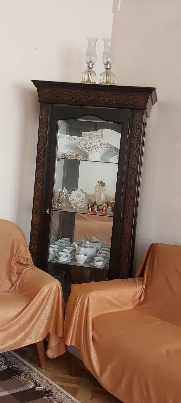 بوفه در حد نو|بوفه، ویترین، کنسول|اراک, |دیوار