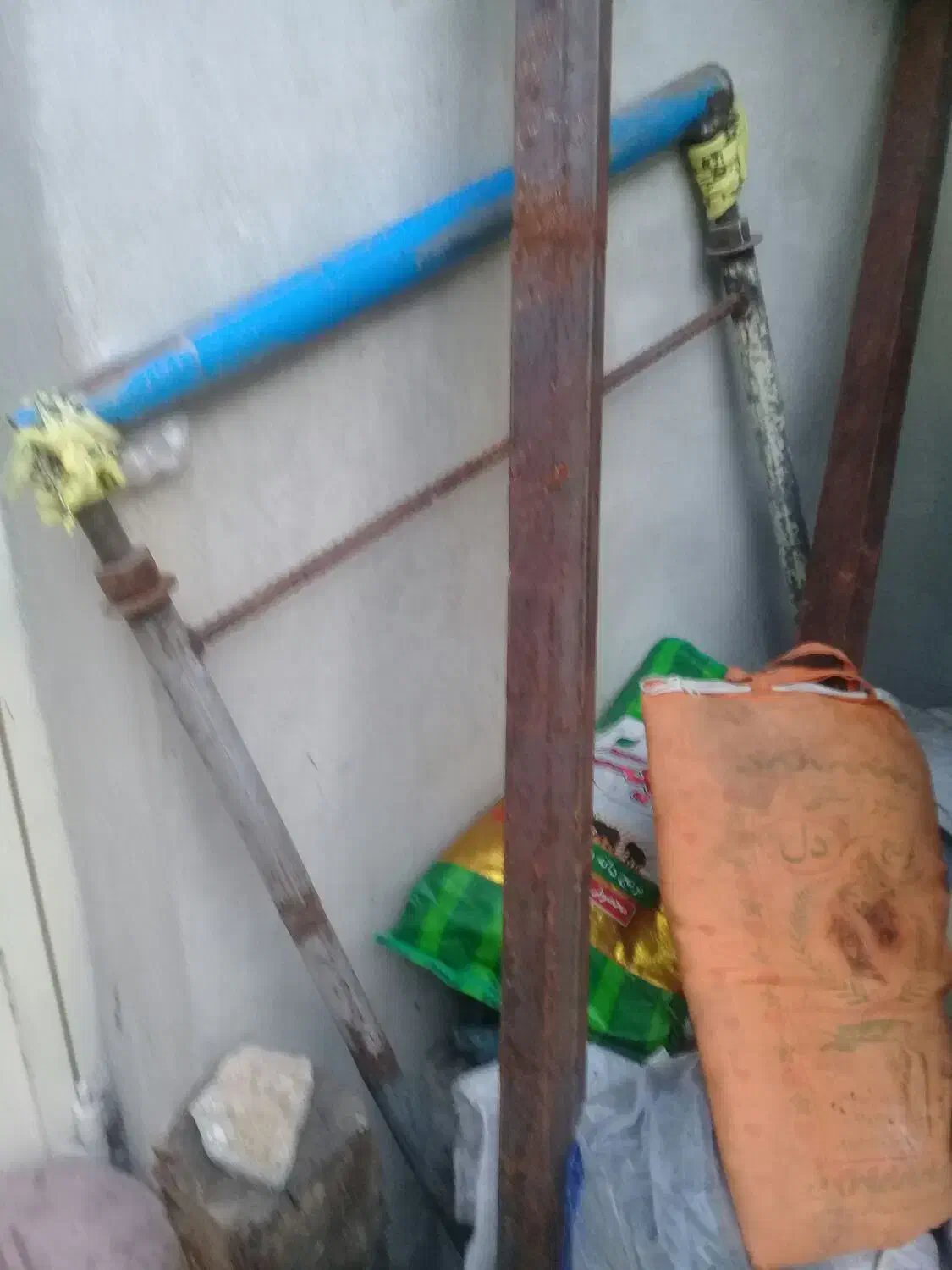 دار قالی یک ونیم متری|لوازم خیاطی و بافتنی|اهر, |دیوار