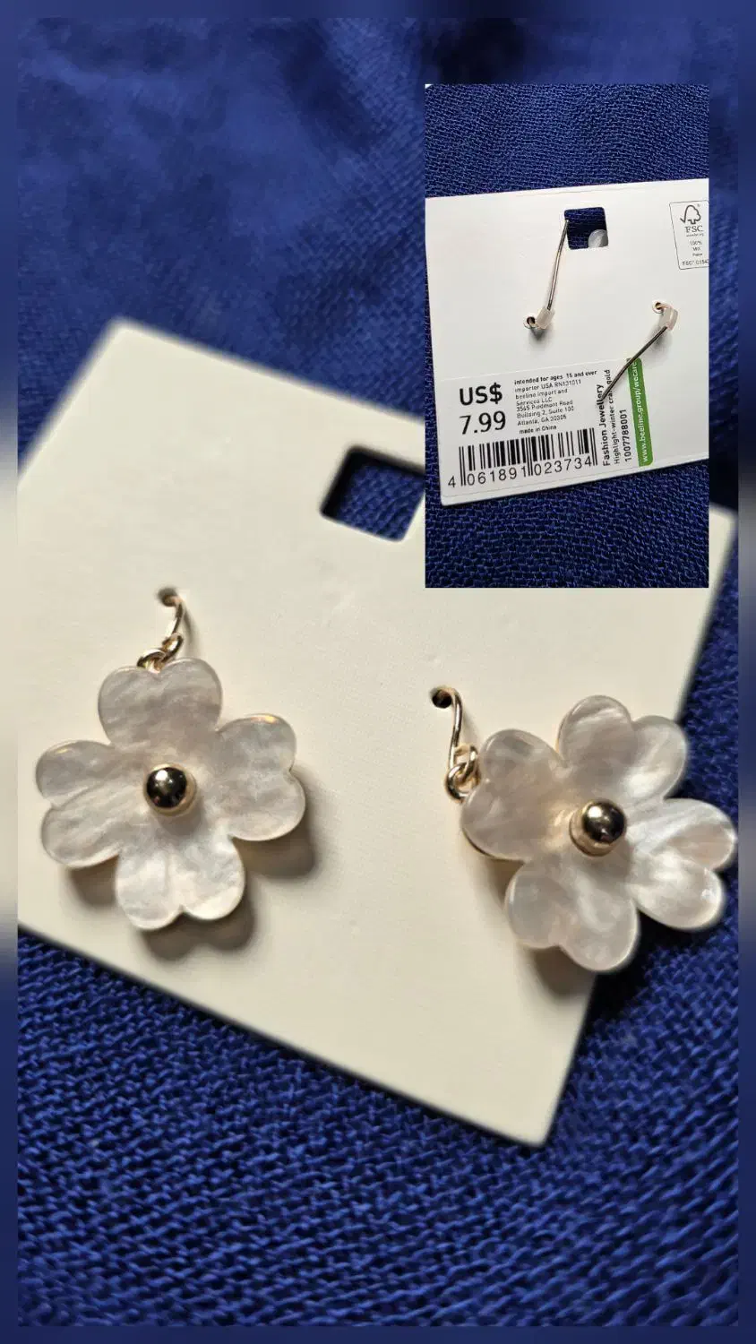 فروش اکسسوری گوشواره|بدلیجات|رشت, گلباغ نماز|دیوار