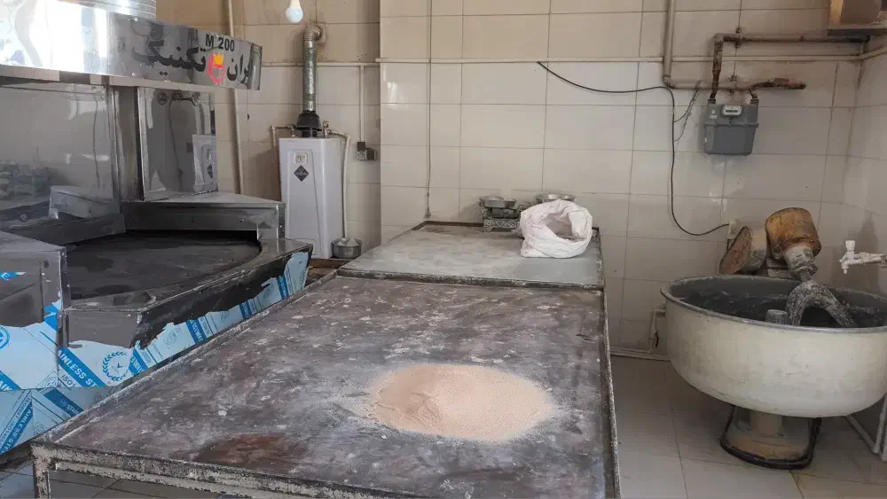 فروش جواز و تجهیزات نانوایی دولتی|فروشگاه و مغازه|سیمین شهر, |دیوار