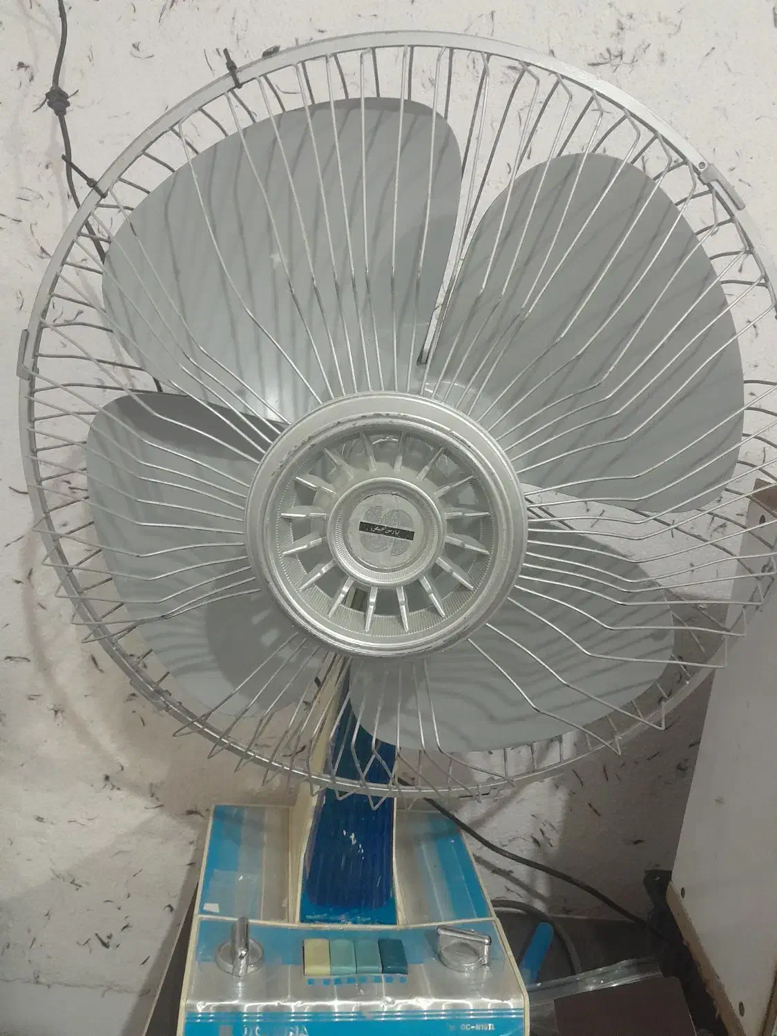 موتور پنکه ولوازمش|پنکه و تصفیهکنندهٔ هوا|یزد, |دیوار