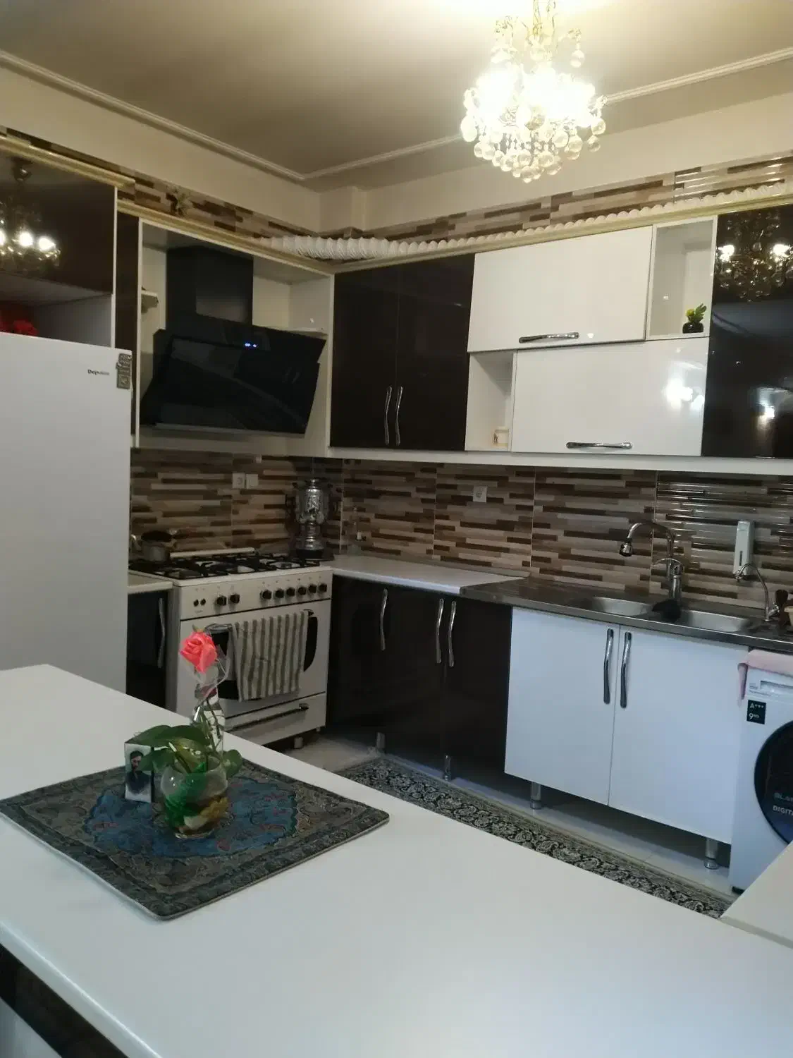 آپارتمان شیک در محله باکلاس و فرهنگی|فروش آپارتمان|قم, باغ کرباسی|دیوار