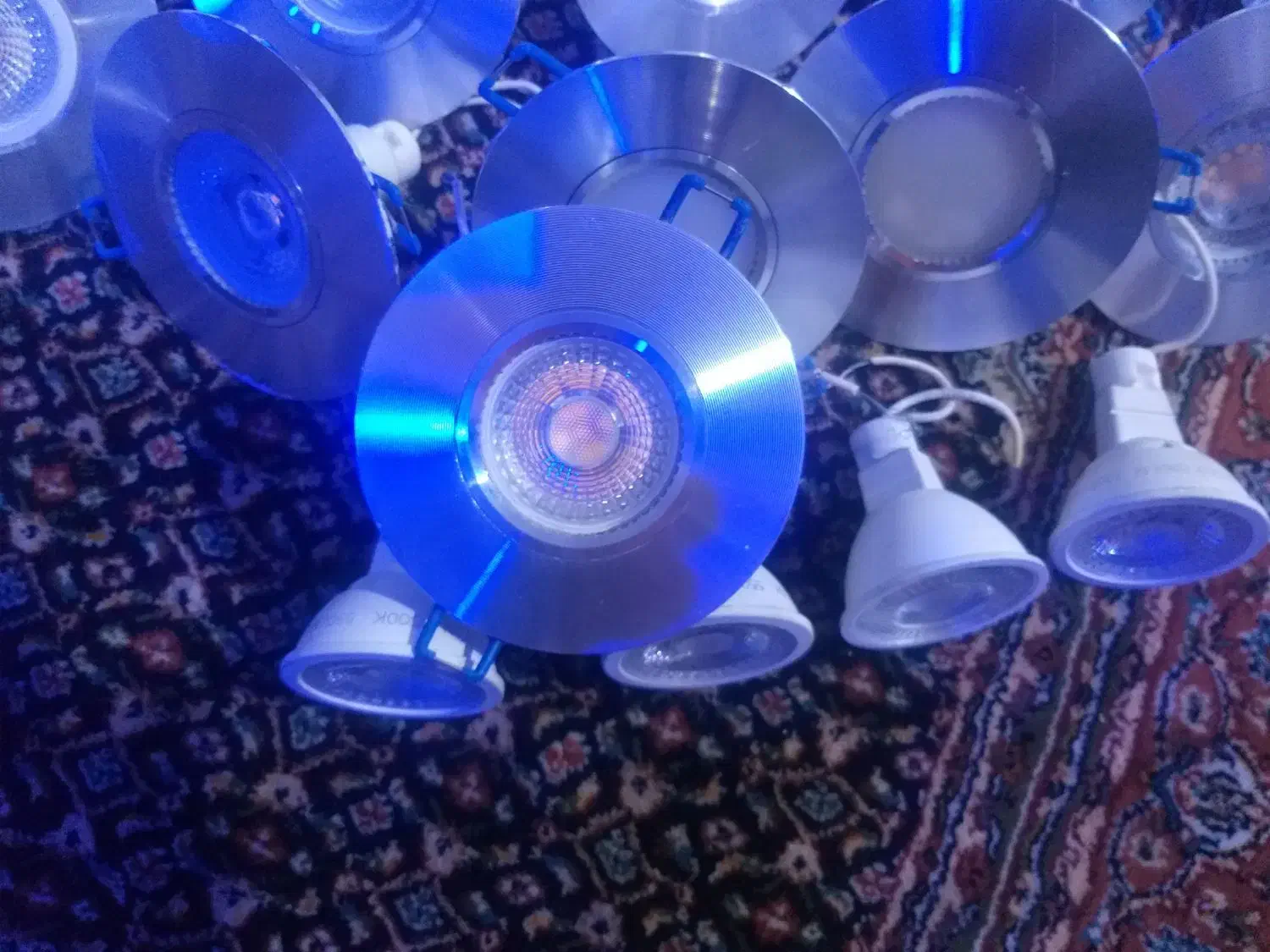 فریم هالوژن|لامپ و چراغ|تهران, دانشگاه شریف|دیوار