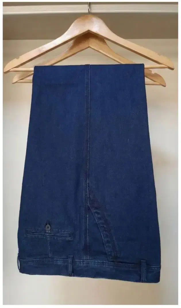 شلوار لی|لباس|فومن, |دیوار