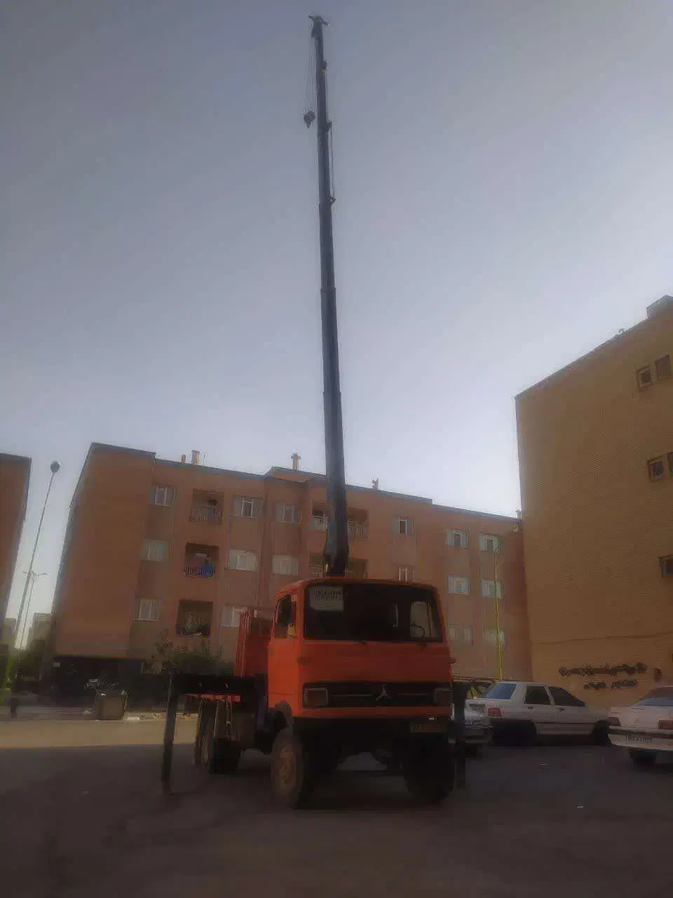 فروش خاور دارای جرثقیل مدل 1354|خودرو سنگین|فولادشهر, B7|دیوار