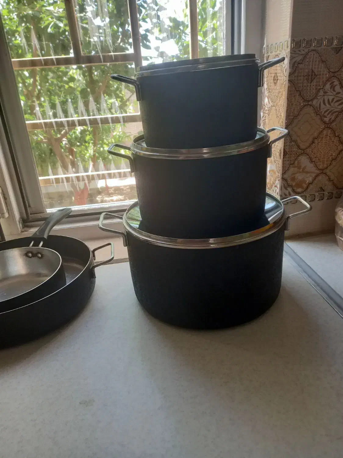 سرویس قابلمه|ظروف پختوپز|فرمهین, |دیوار