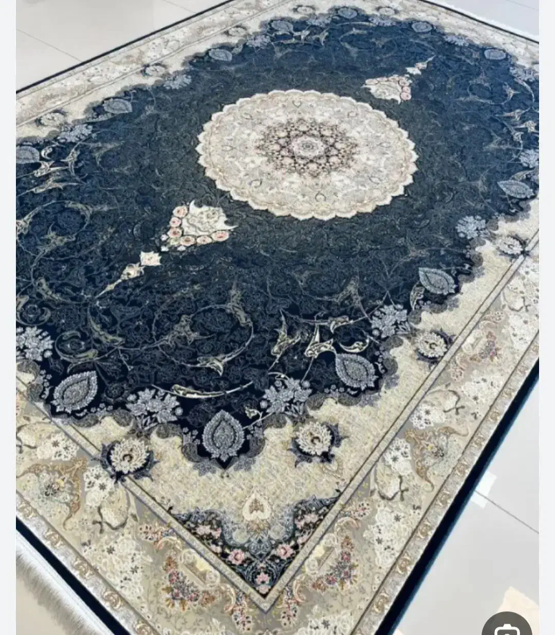 فرش ۱۲متری زمرد کاشان|فرش|اهواز, پادادشهر|دیوار