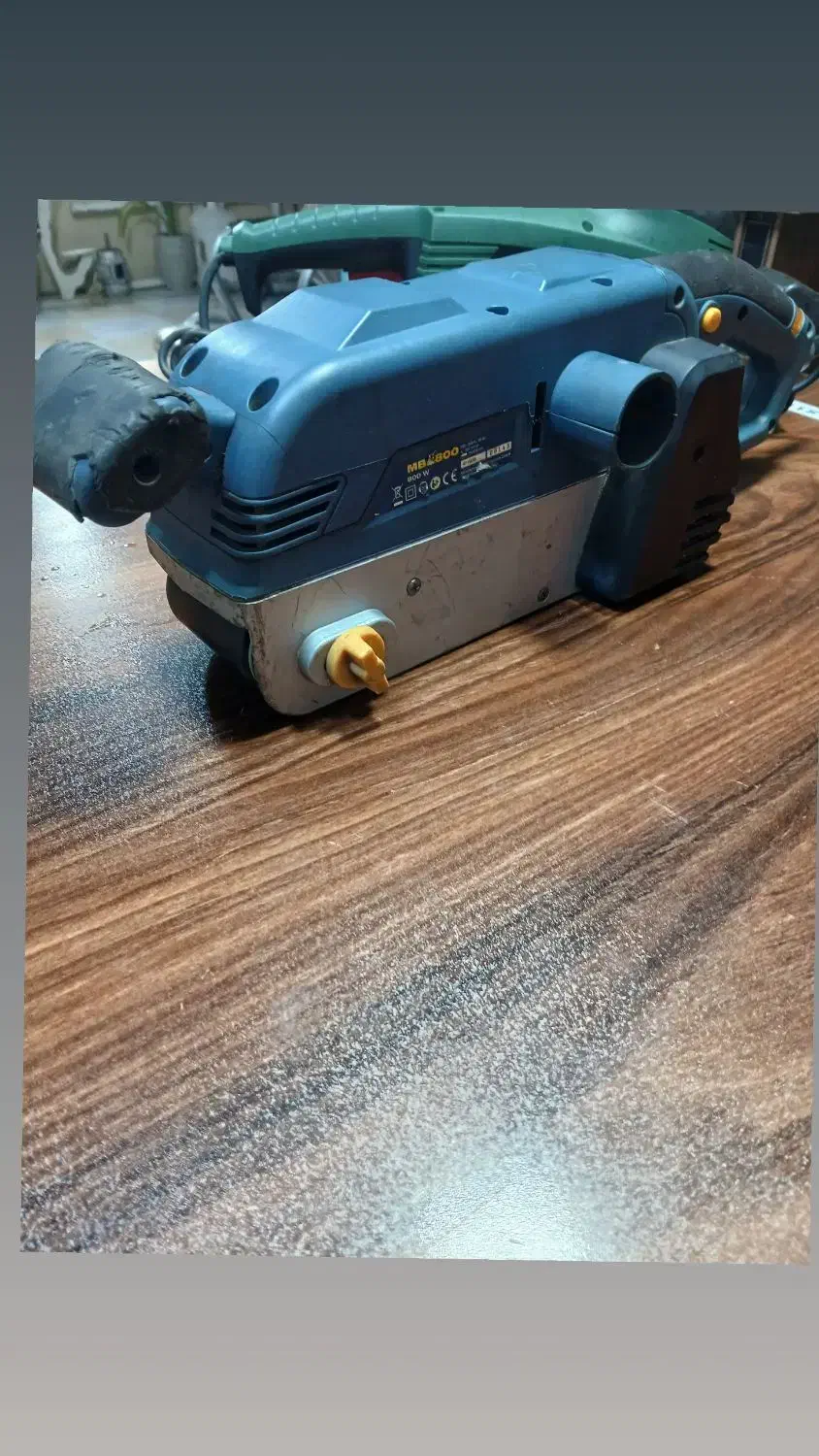 سنباده تانکی،نواری|ابزارآلات|اهواز, فرهنگ شهر|دیوار