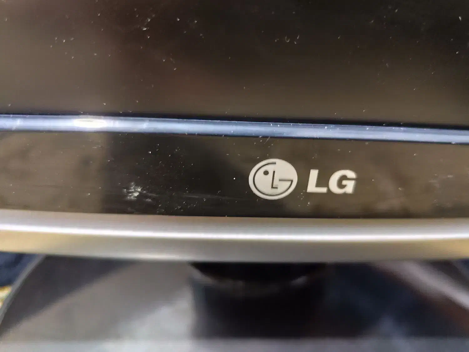 ال سی دی ال جی مخصوص اداره|قطعات و لوازم جانبی رایانه|مشهد, فرهنگیان (شهرک غرب)|دیوار