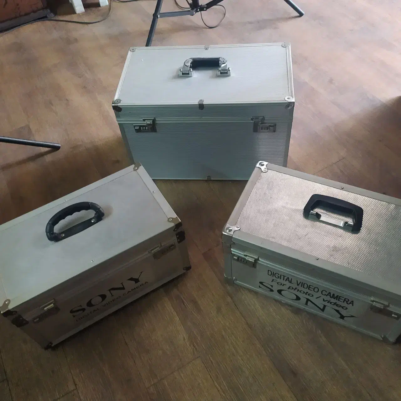 لوازم عکاسی کار کرده و اکبند|دوربین عکاسی و فیلمبرداری|تبریز, |دیوار