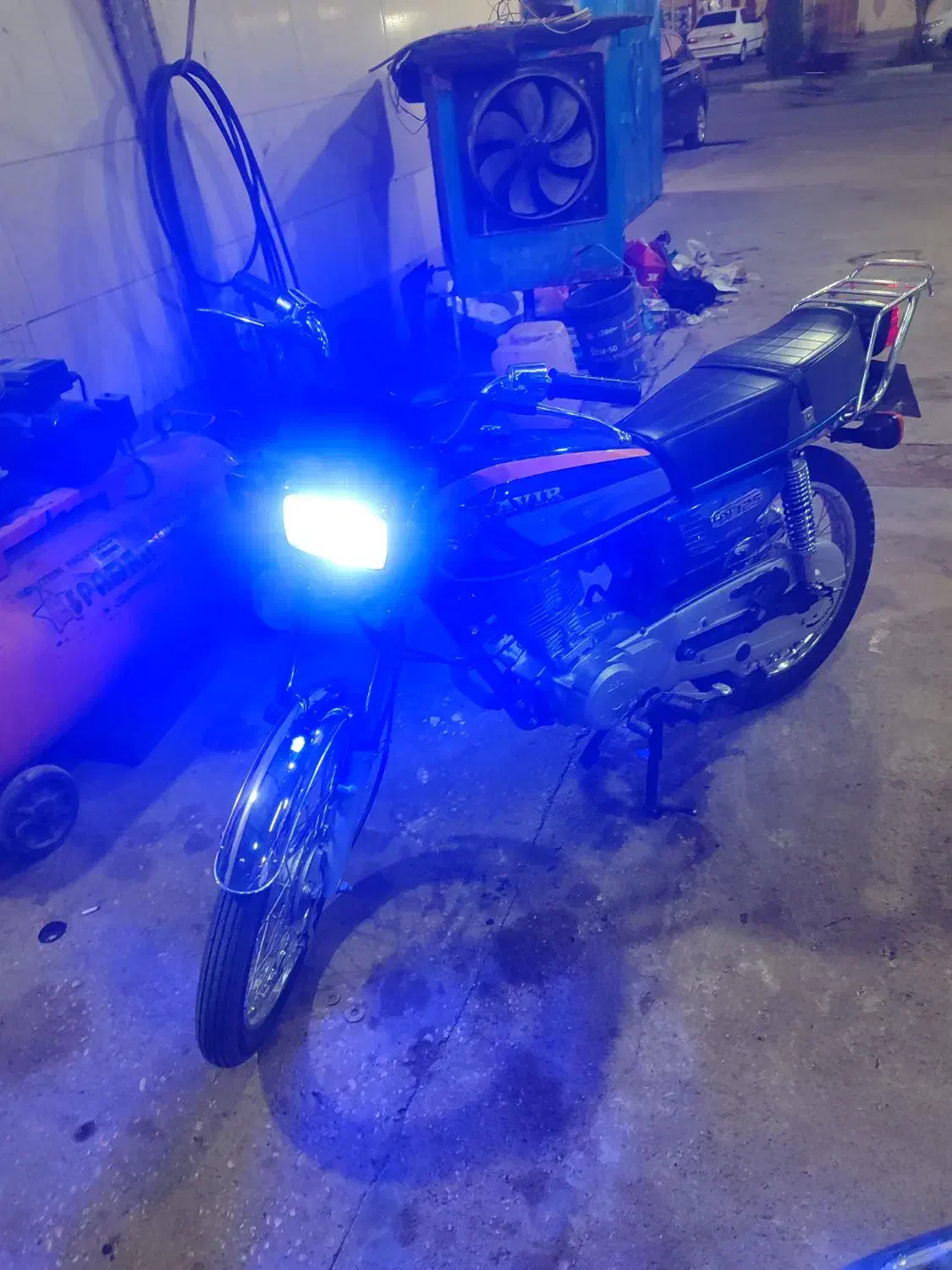 مدل 1400 دلتا|موتورسیکلت|شوشتر, |دیوار