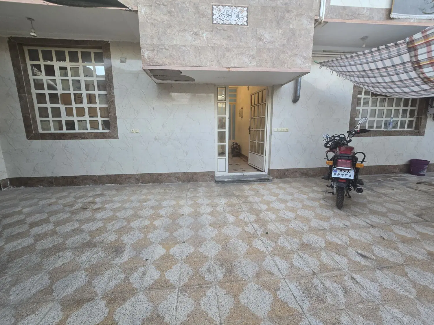 طبقه بالا پارک ماشین/ کوی ماهور|فروش آپارتمان|بهبهان, |دیوار