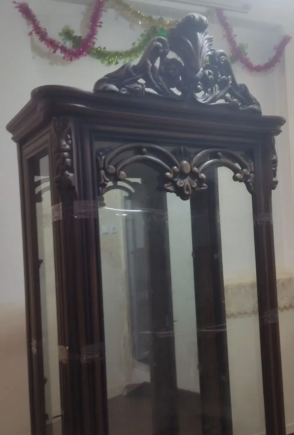 ویترین چوب راش|بوفه، ویترین، کنسول|قم, علی آباد سعدگان|دیوار