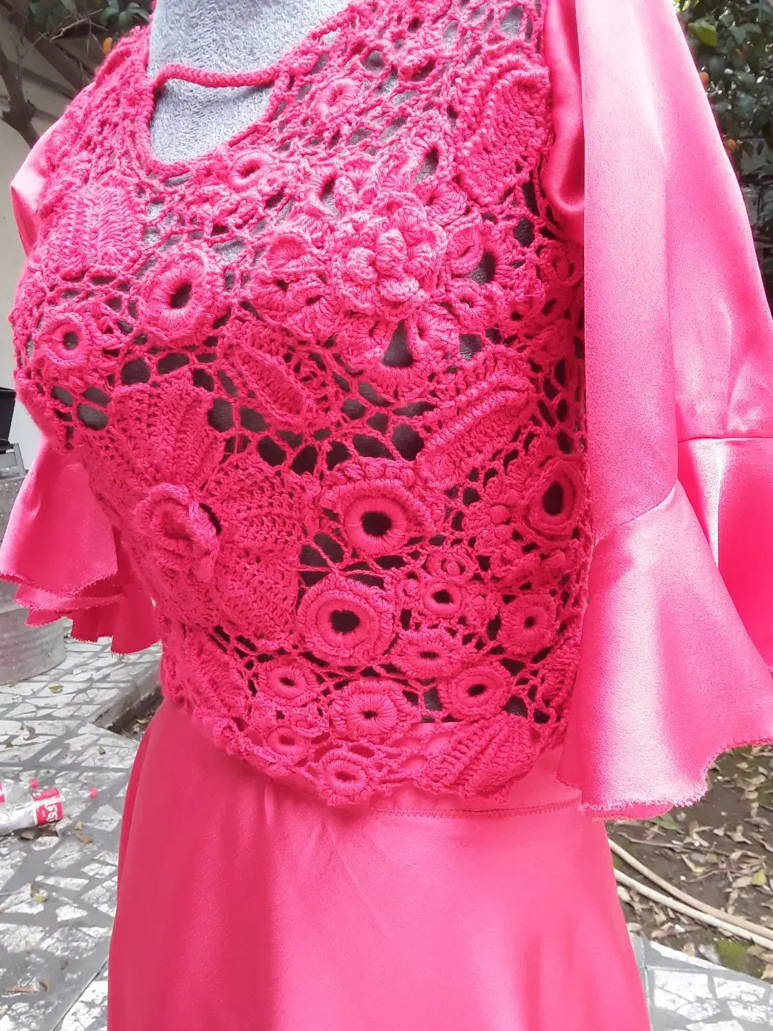 لباس ایرلندی|لباس|سرخرود, |دیوار