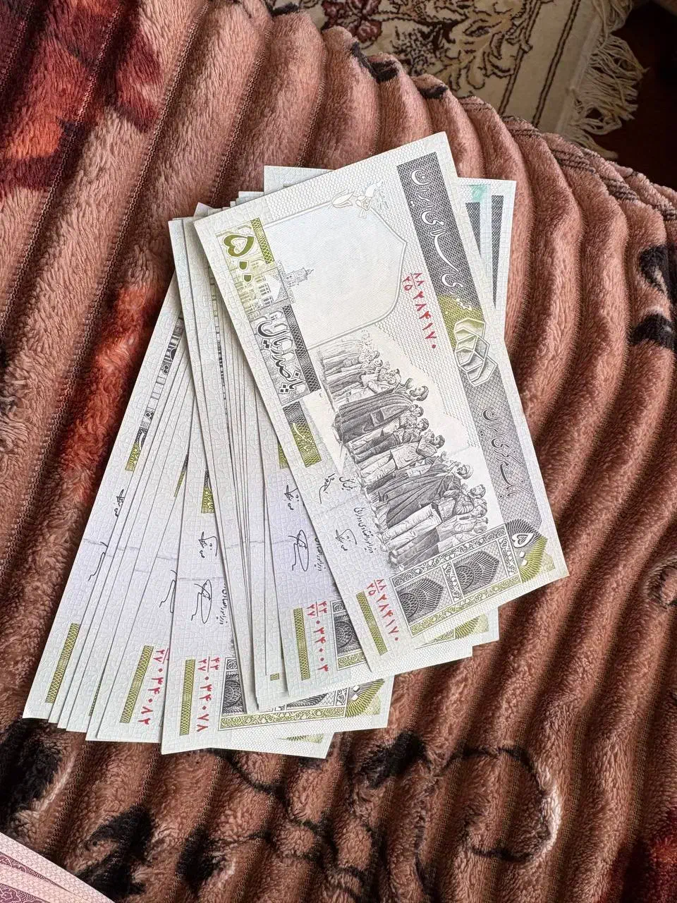 انواع پول سریالی|کلکسیون سکه، تمبر، اسکناس|تبریز, |دیوار