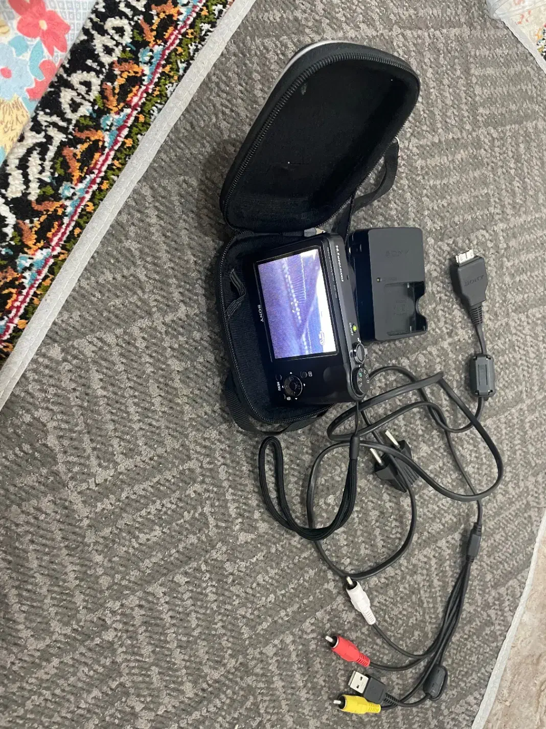 دوربین Sony اصل ژاپن|دوربین عکاسی و فیلمبرداری|بندر امام خمینی, |دیوار