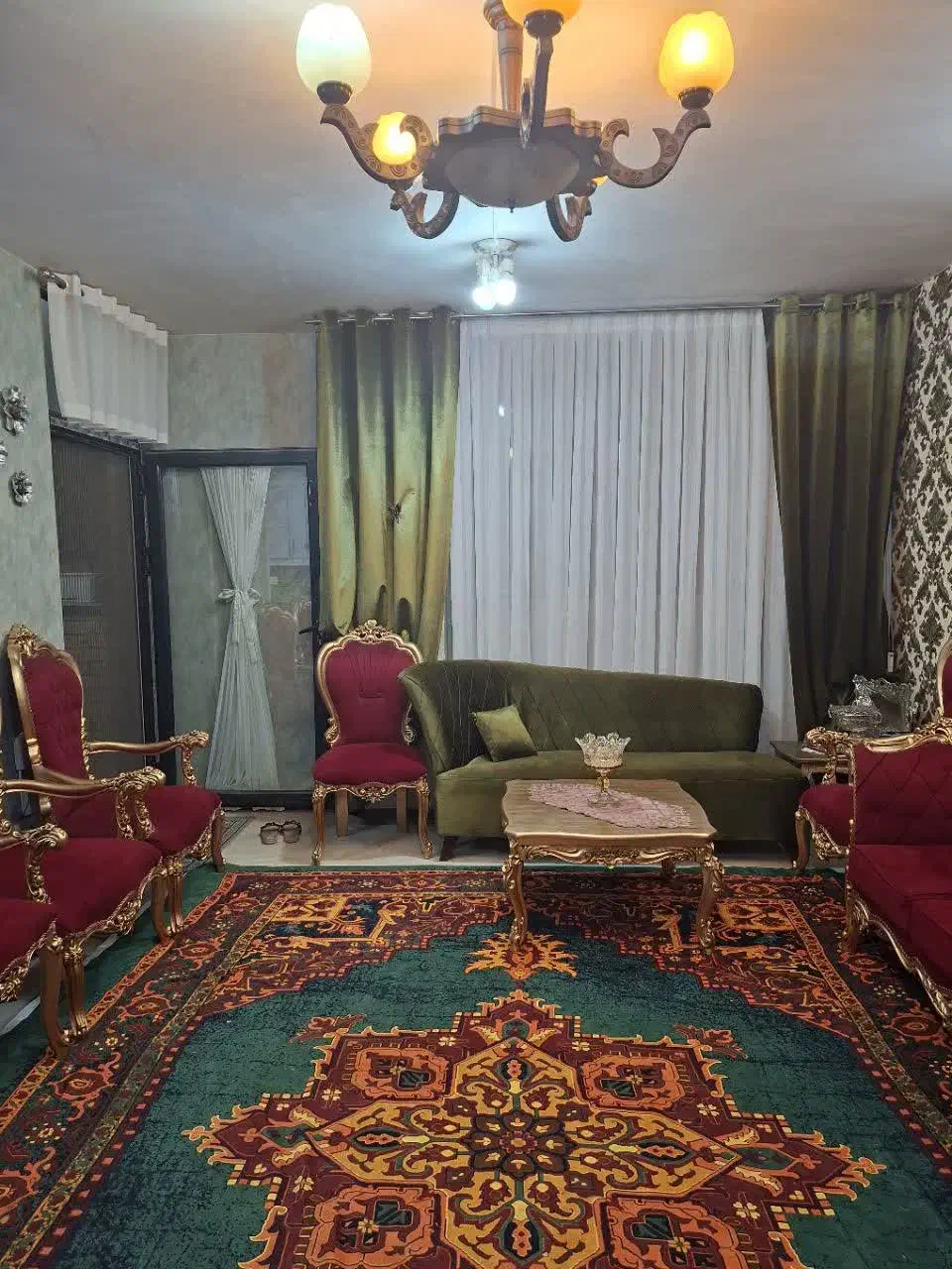 خریدوفروش آپارتمان های شهرک بهاران و باغ علوی|فروش آپارتمان|نجف‌آباد, شهرک بهاران|دیوار