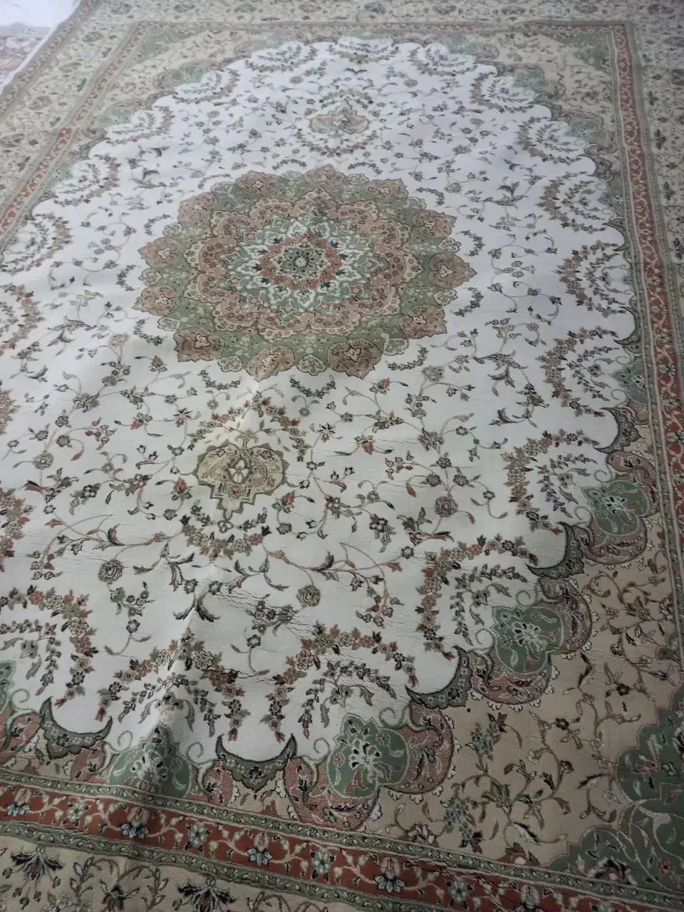 فرش دوازده متری قالیشویی دادم|فرش|قائم‌شهر, |دیوار