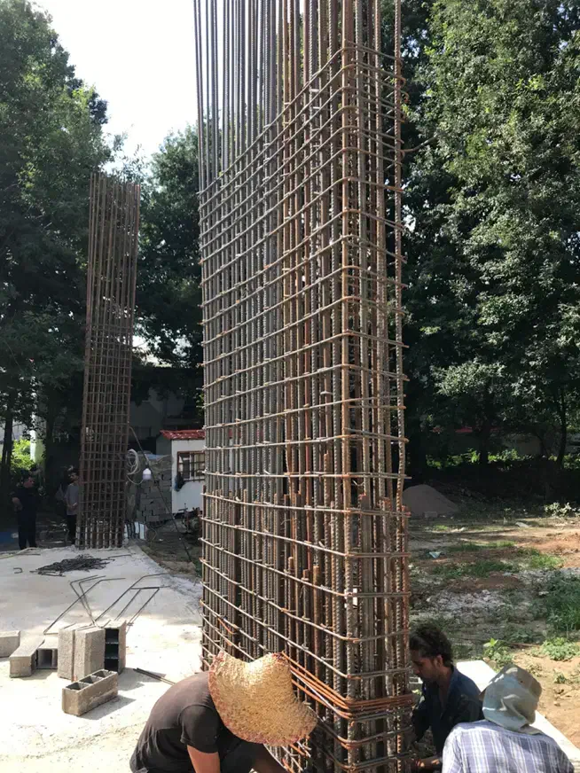 آرماتوربندی قالب بندی اسکلت بتنی آپارتمان استخر|خدمات پیشه و مهارت|آستانه اشرفیه, |دیوار