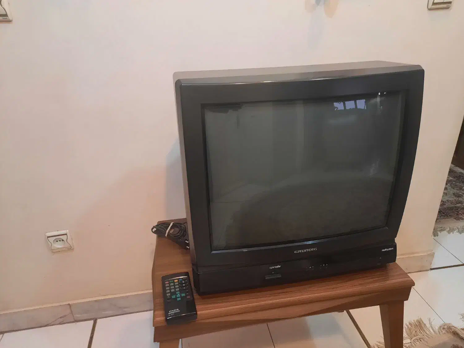 تلویزیون ۲۱ گراندیک|تلویزیون و پروژکتور|تهران, گیشا|دیوار