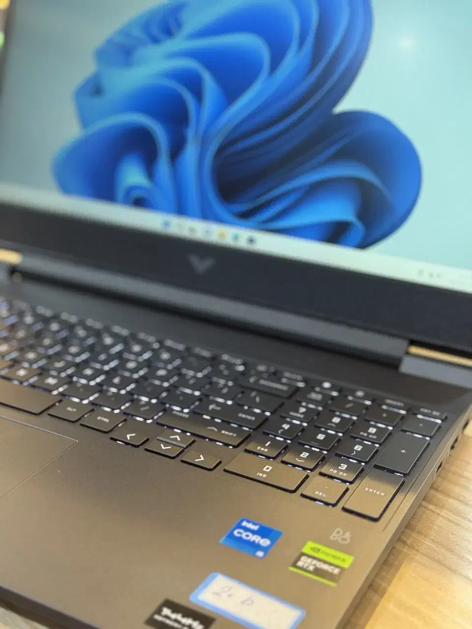 HP Victus Gaming RTX 4050 ram 32GB|رایانه همراه|اهواز, کوی ملی راه|دیوار