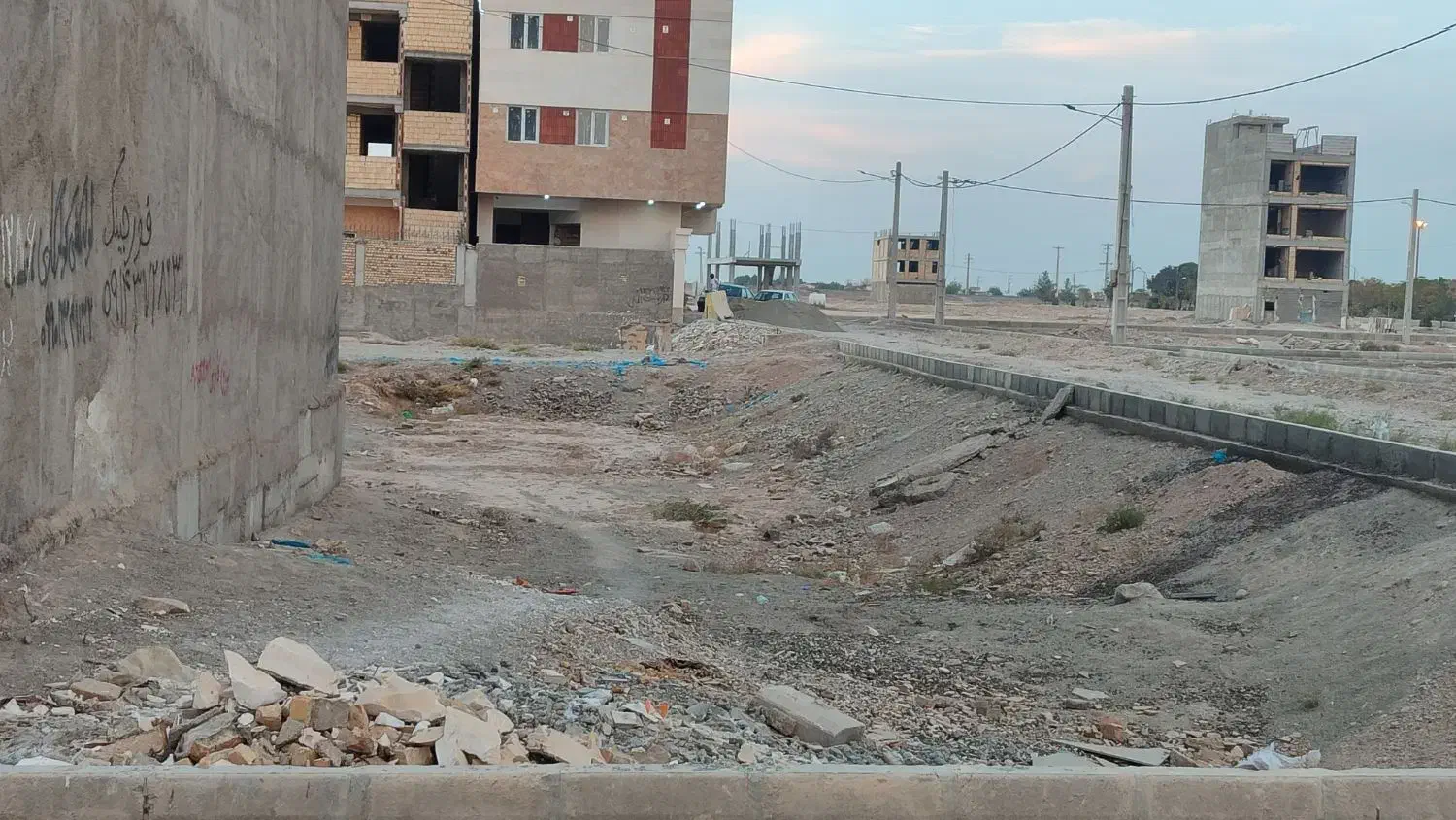 زمین ۱۵۸ متری بوستان عطر گل یاس  دو نبش|فروش زمین و ملک کلنگی|رباطکریم, رباطکریم|دیوار