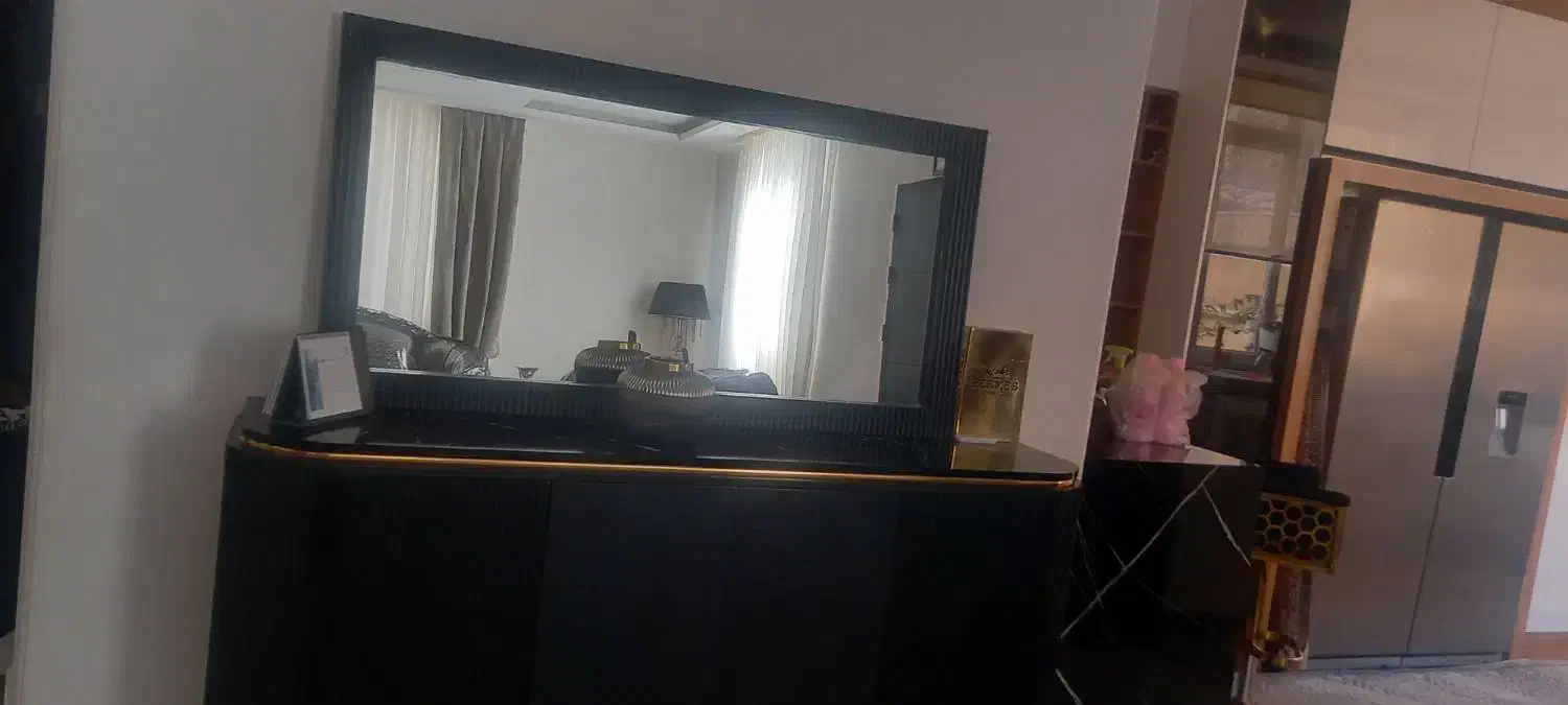 میز کنسول|بوفه، ویترین، کنسول|ملایر, |دیوار