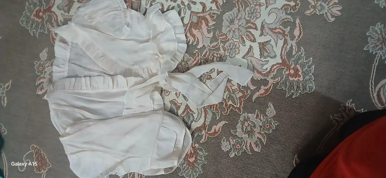 لباس دخترانه|کفش و لباس بچه|مشهد, رده|دیوار