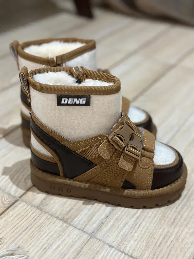 آگ وارداتی کاملا نو|کفش و لباس بچه|ورامین, ورامین|دیوار