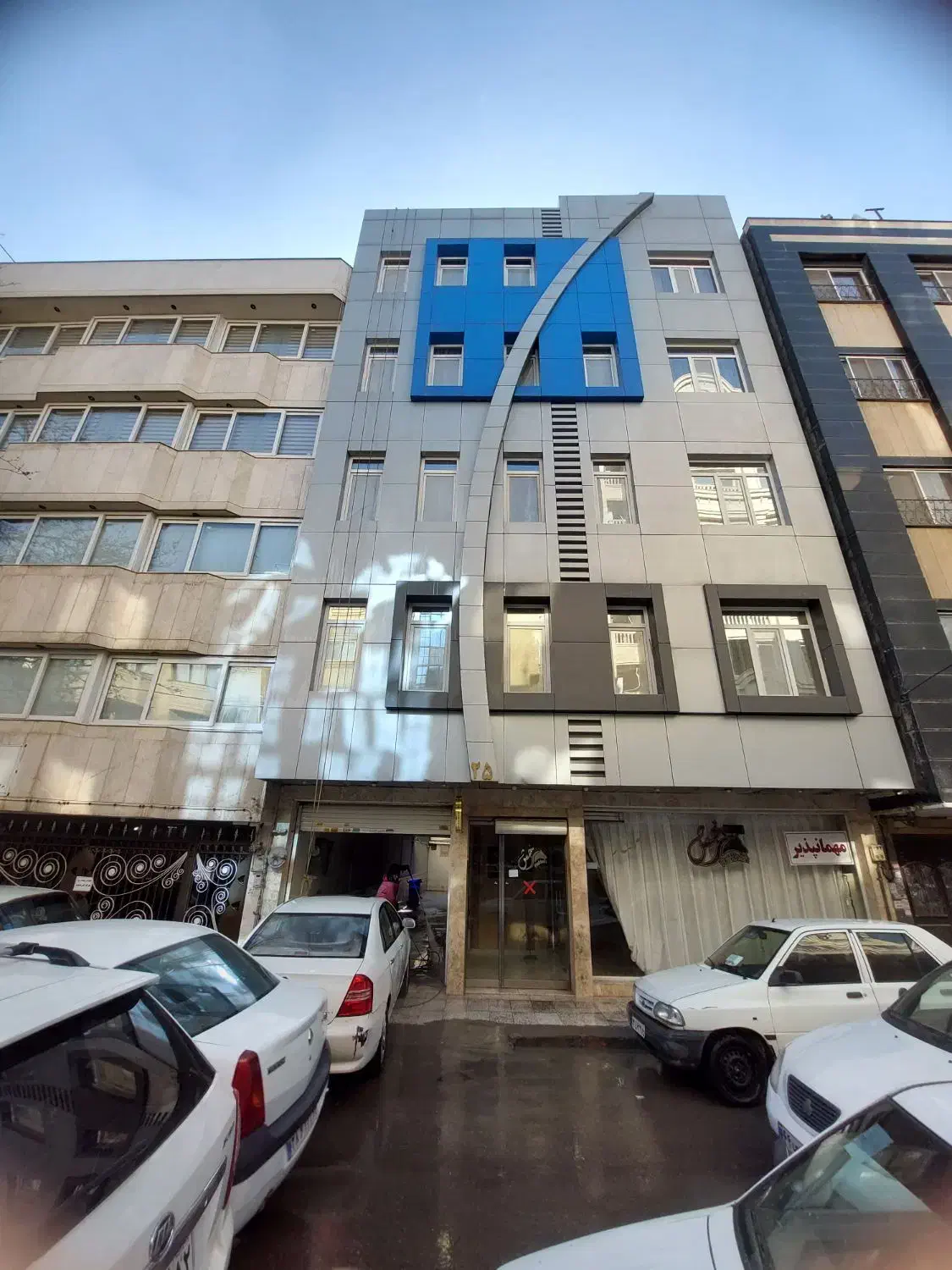 پذیرش شیفت شب مهمانپذیر|استخدام سرایداری و نظافت|مشهد, کوشش|دیوار