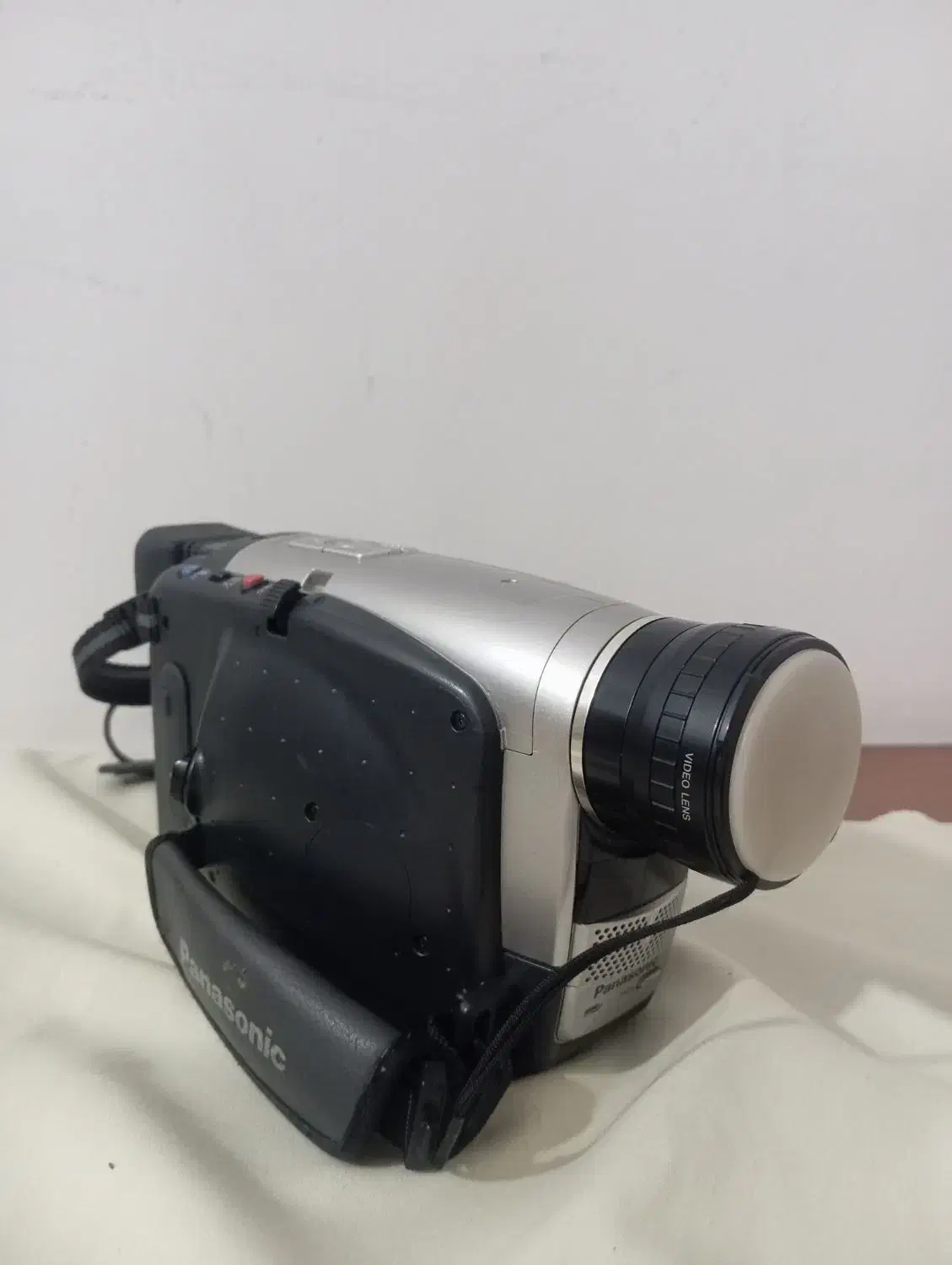 دوربین پاناسونیک کاست خور|دوربین عکاسی و فیلم‌برداری|نسیم‌شهر, |دیوار