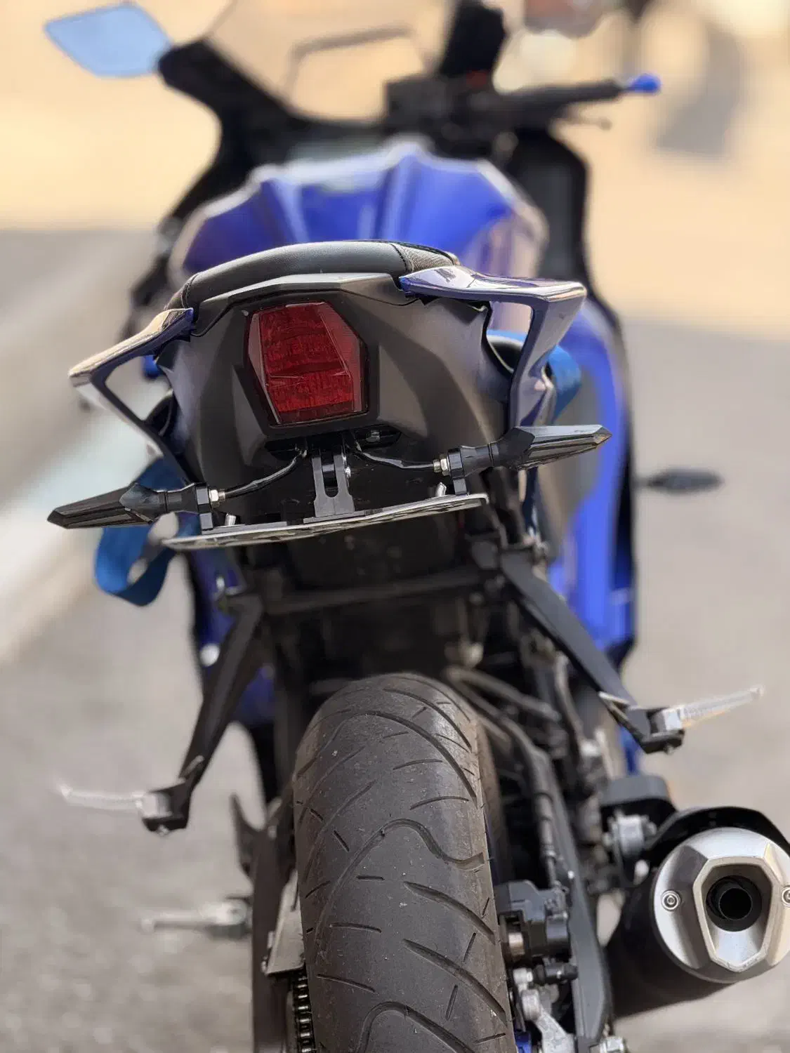 r15|موتورسیکلت|تهران, استقلال|دیوار