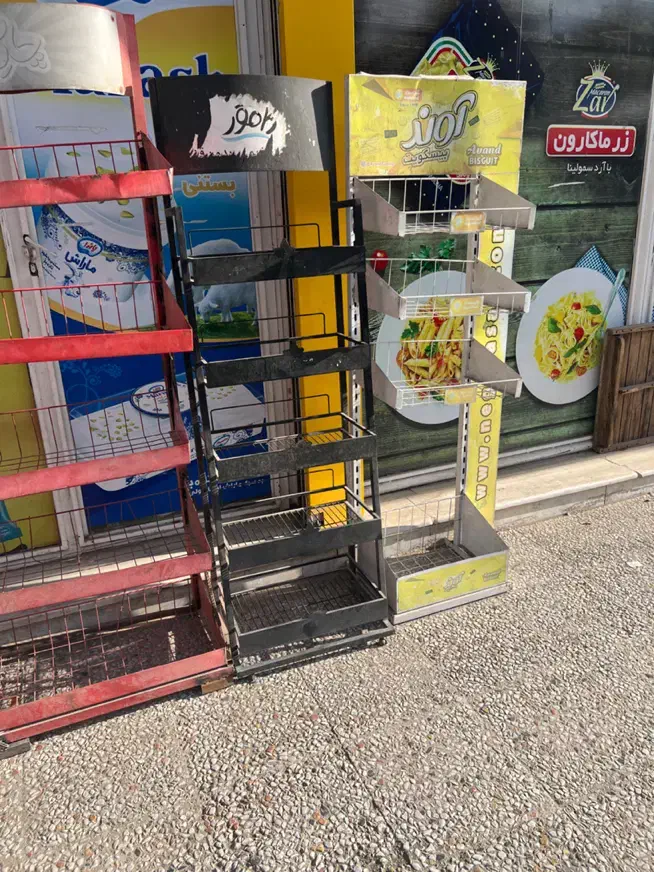 چهار عدد قفسه جای پفک ‌پاستیل|فروشگاه و مغازه|کرمانشاه, |دیوار