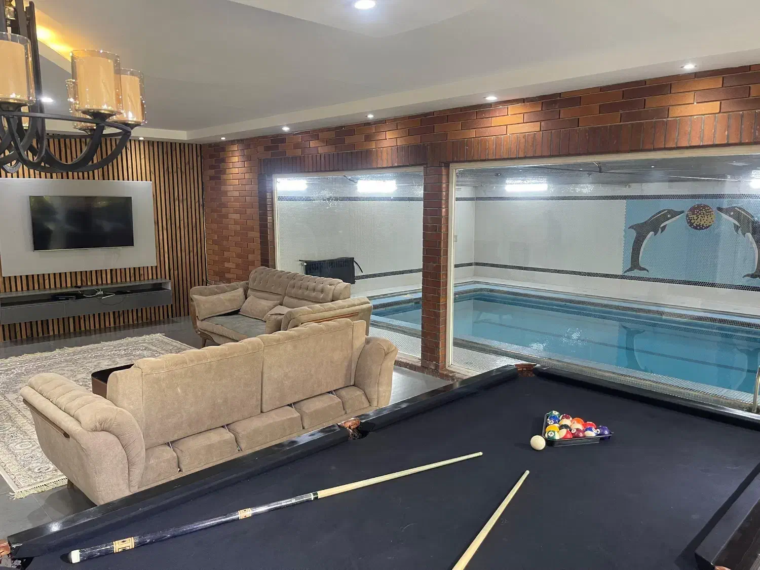 اجاره روزانه/بازدید حضوری بدون بیعانه/۳خواب لوکس|اجارهٔ کوتاه‌مدت ویلا و باغ|شهریار, شهرک شاهد|دیوار